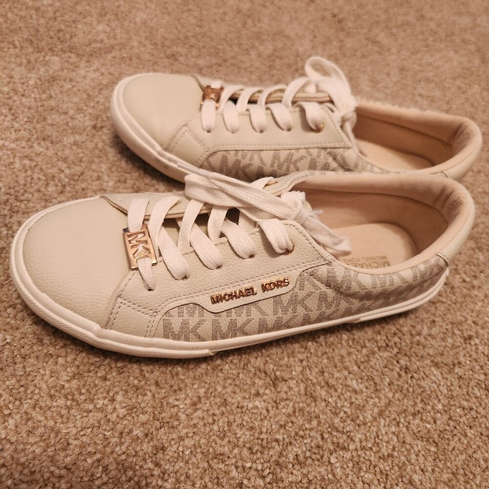 New Womens Michael Kors sneakers us 4 - Picture 3 of 9